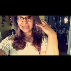 Meet your Posher, Joscelinne